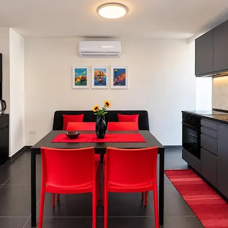 Sirio Luxury Apartament Bari